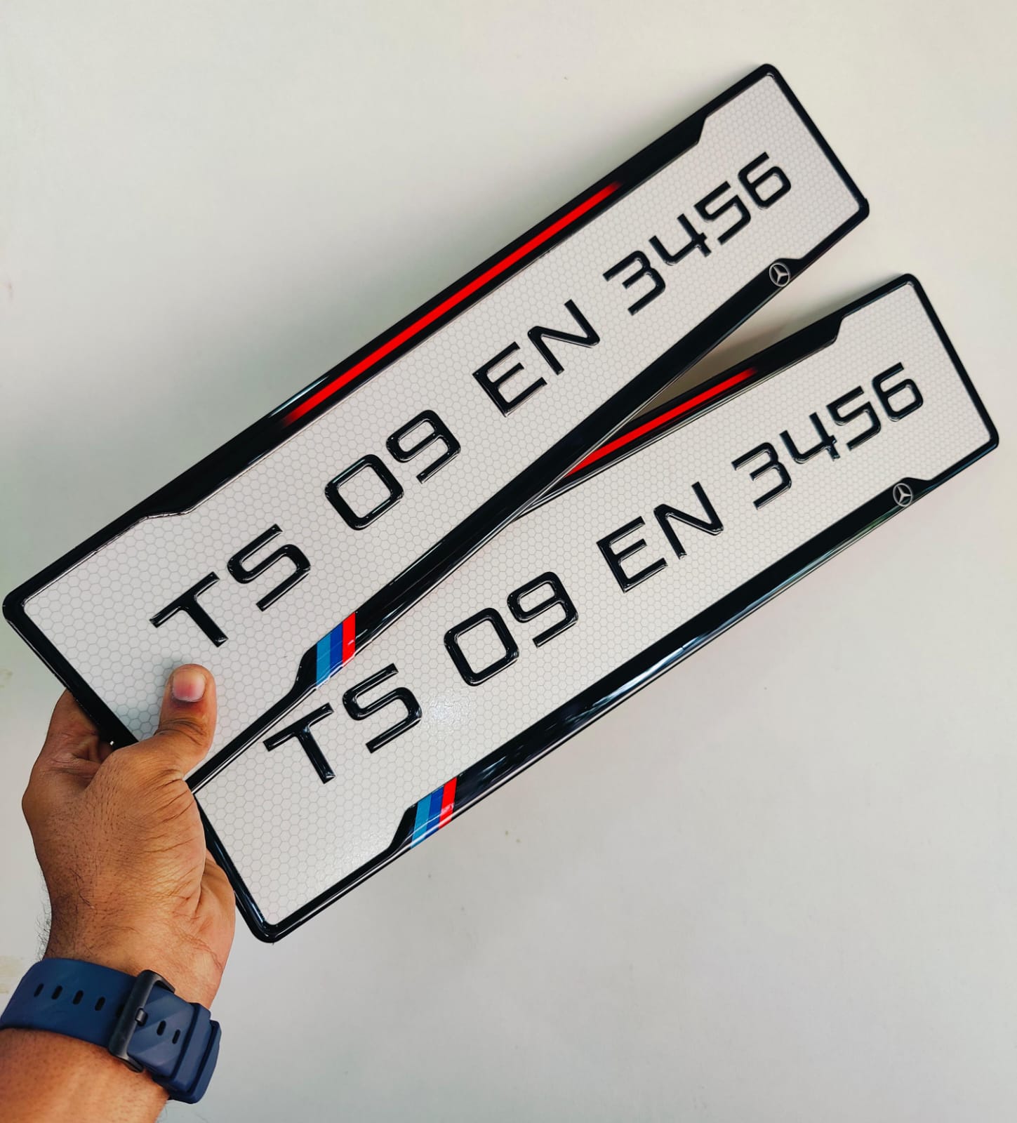 Best car gel number plate online for modified cars and premium vehicles