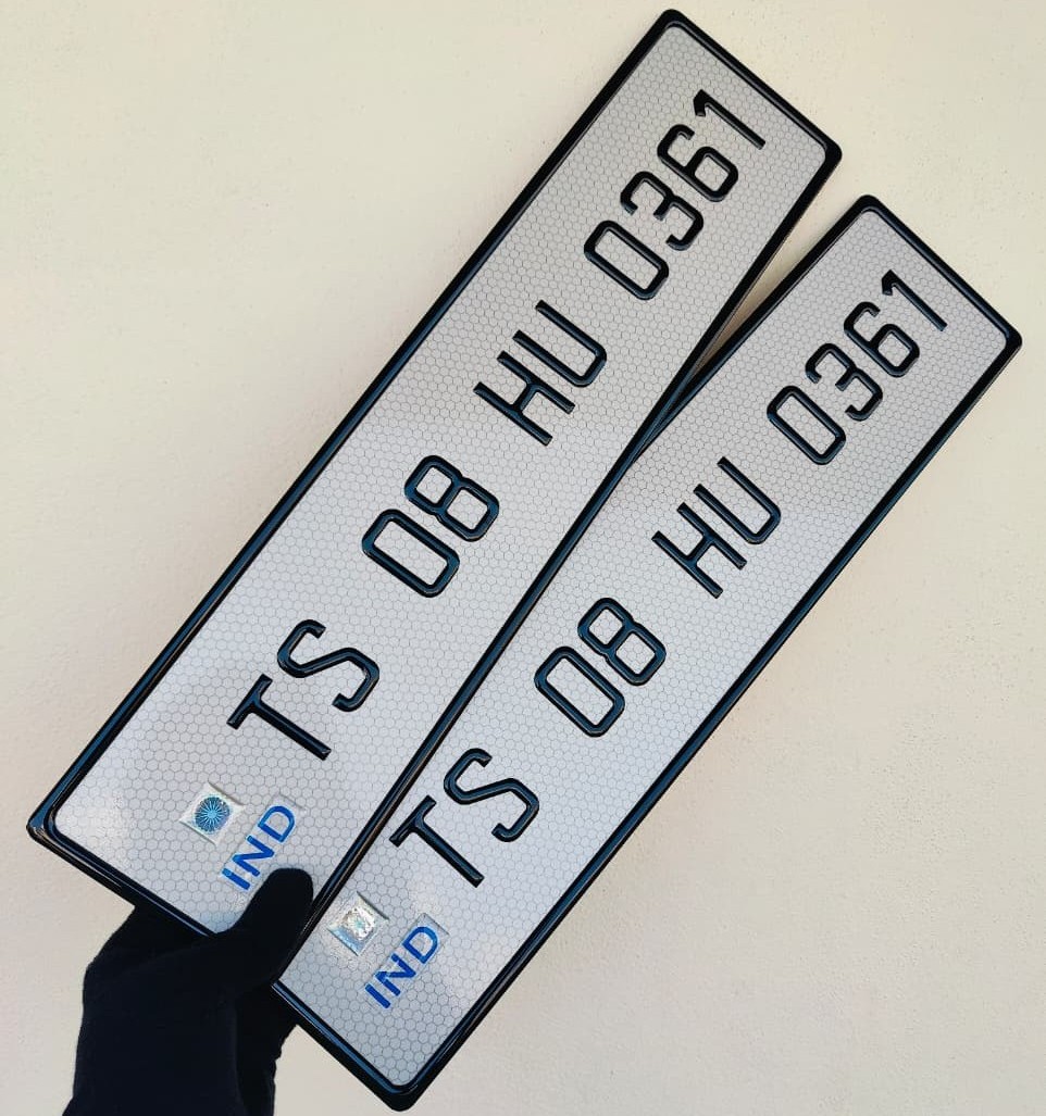 Waterproof reflective car number plate with premium embossed gel design